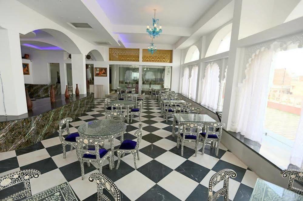 Отель Mewargarh Udaipur By Red Lion S Экстерьер фото