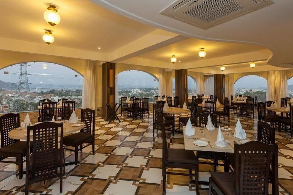Отель Mewargarh Udaipur By Red Lion S Экстерьер фото
